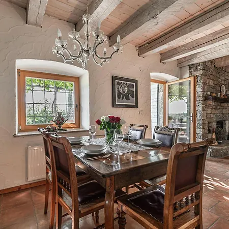 Vila Pool Lavanda - Happy